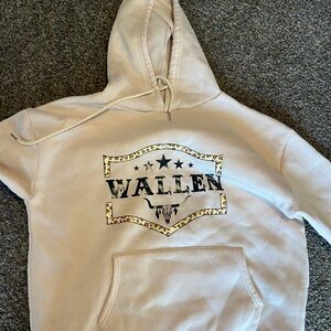 Cream Wallen Hoodie with Graphic Design